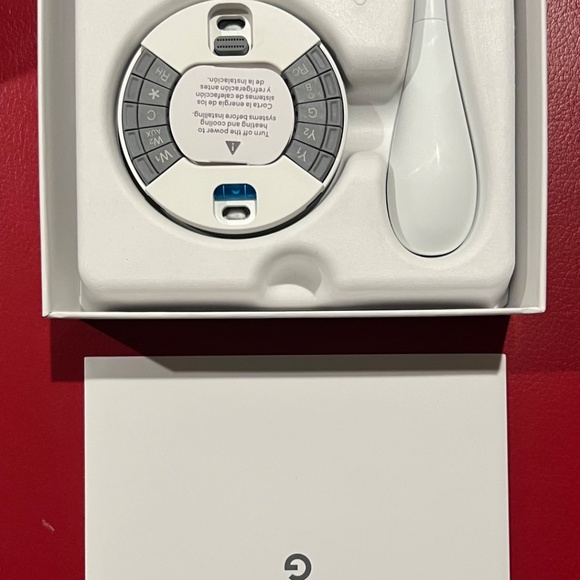 Google Nest Learning Thermostat 3rd Generation - Picture 3 of 3